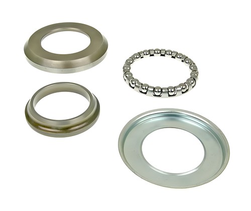 Lower steering stem bearing - lower,